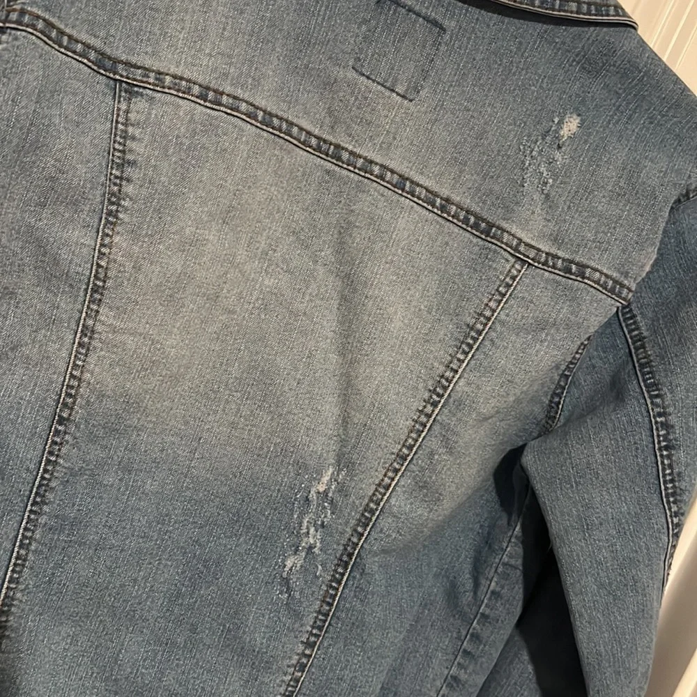 Distressed Cavalini soft denim distressed jacket - Picture 7 of 8